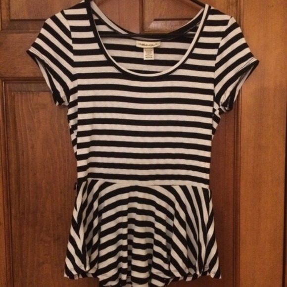 Black and white peplum top