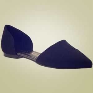 Chinese Laundry black Flats