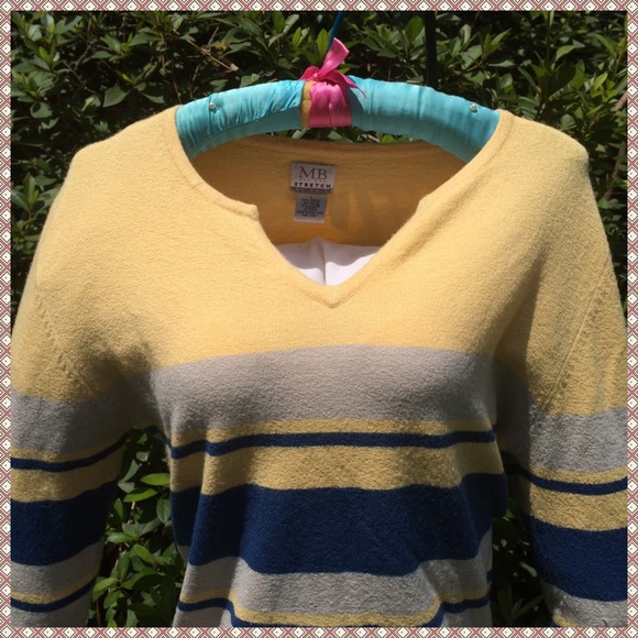 3/4 Sleeve Comfy Light Weight Sweater - Picture 3 of 4