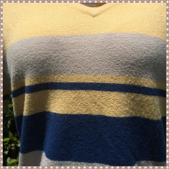 3/4 Sleeve Comfy Light Weight Sweater - Picture 4 of 4