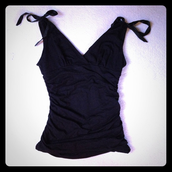 ❌SOLD bebe double v tie-shoulder top