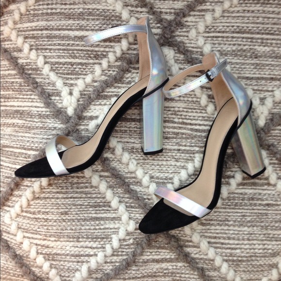 RARE Zara hologram heels