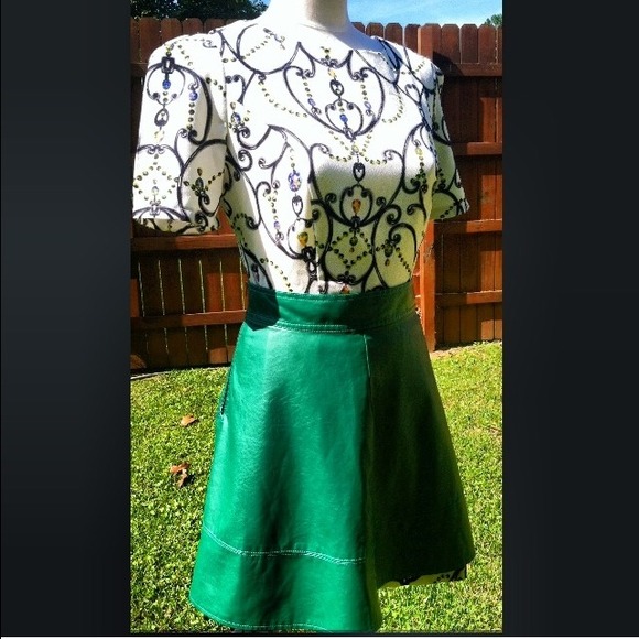 💃reduced💃 Printed, Royalty, jewel printed dress - Picture 3 of 4