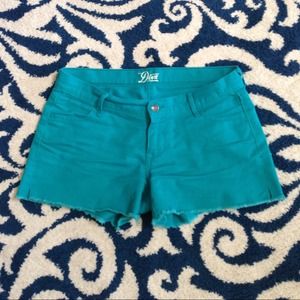 Teal adorable demin shorts! Love them just too big