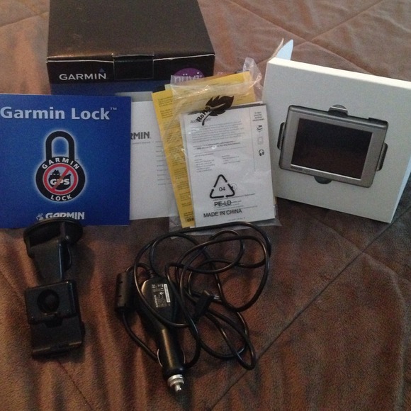 Garmin Nuvi 360 Navigation System