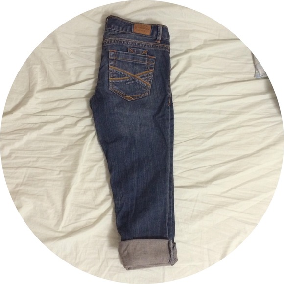 Aéropostale Capris Blue & white