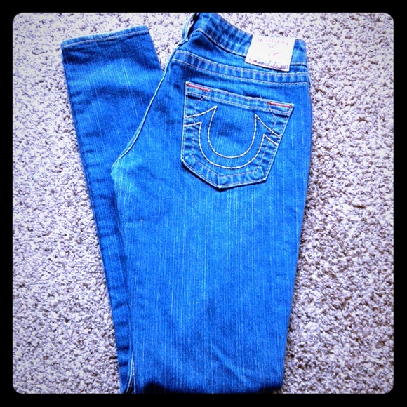 True Religion Skinny's ON HOLD FOR @tmctyeire