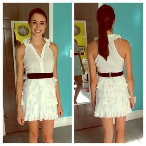 🐙 BCBG MAXAZRIA White Ruffle Dress 0🐙