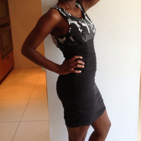 ALICE + OLIVIA Sequined Cocktail Dress - Picture 2 of 4