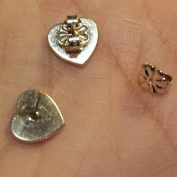 Tiffany and co. Mini heart earrings. - Picture 2 of 2
