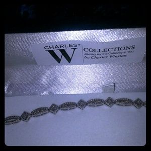 Diamond tennis bracelet