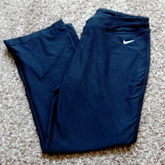 Nike Capri workout pants
