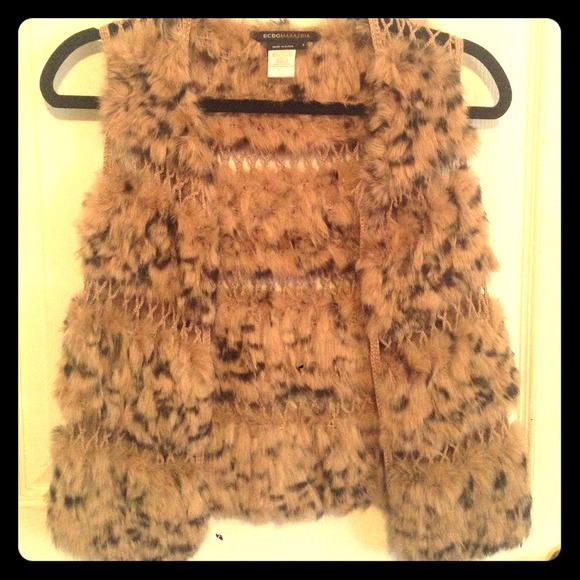 Fur vest