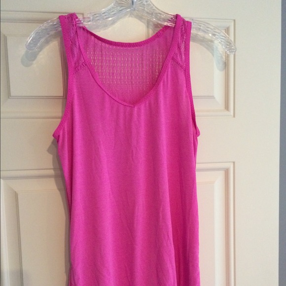 lululemon run tie and fly tank