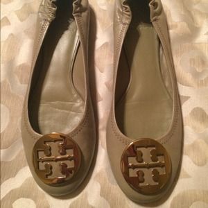 Tory Burch Reva Flat