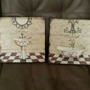 Wood Bathroom pictures/ wall hangings