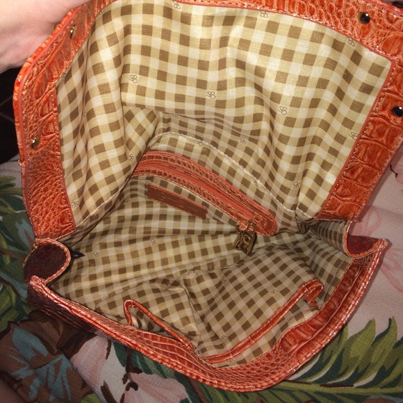 Jessica Simpson Oversized Clutch - Picture 3 of 4