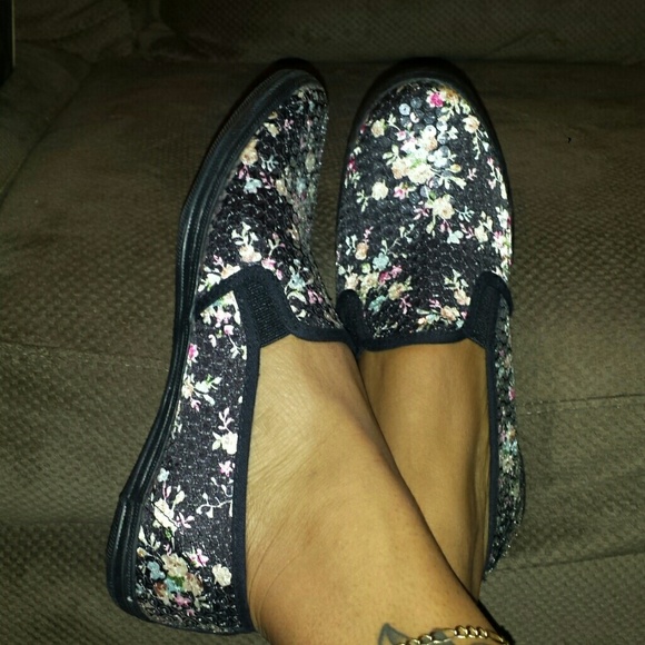 Forever 21 shoes ***Reduced***
