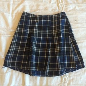 Brandy melville plaid skirt