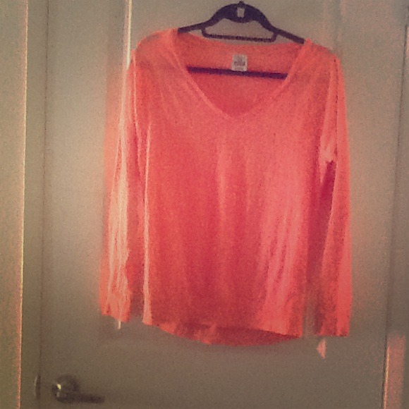 Long sleeve peach top