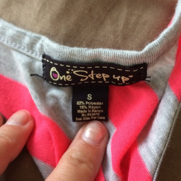 Tank top - Picture 3 of 3