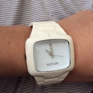 CLEARANCE: now $75!!!! White Nixon watch