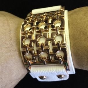 White Link Strap Bracelet