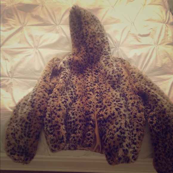 Tobi fluffy cheetah print jacket!