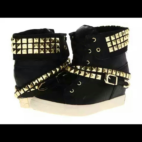 Betsey Johnson Sneaker Wedges