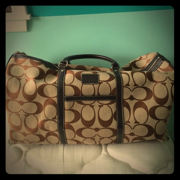 coach weekender bag