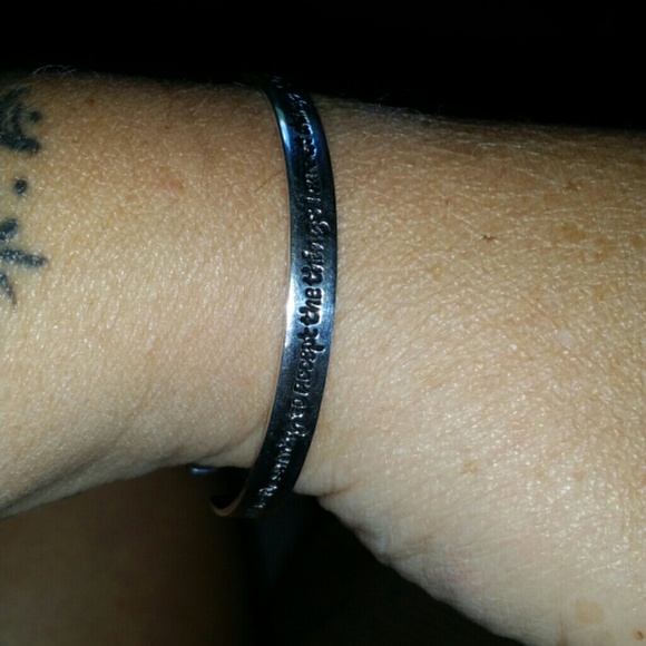 SOLD IN BUNDLE925 sterling message bangle serenity - Picture 2 of 4