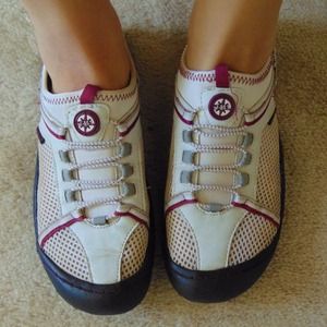 *BUNDLE* shoes, flannel, sweatshirts