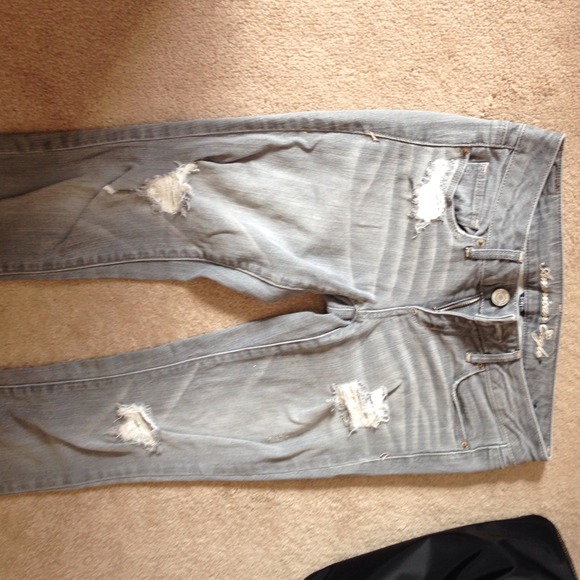 BUNDLE American Eagle 2 Pairs of Skinny Jeans - Picture 2 of 4