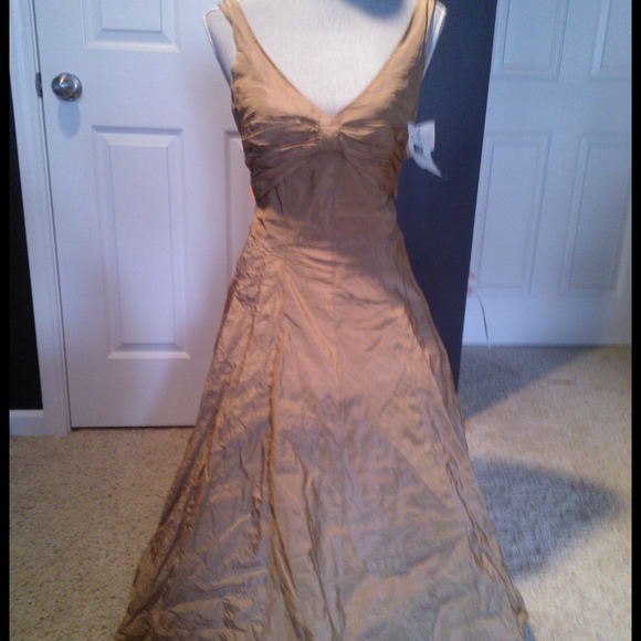 Nicole Miller Cocktail Dress NWT - Picture 1 of 2