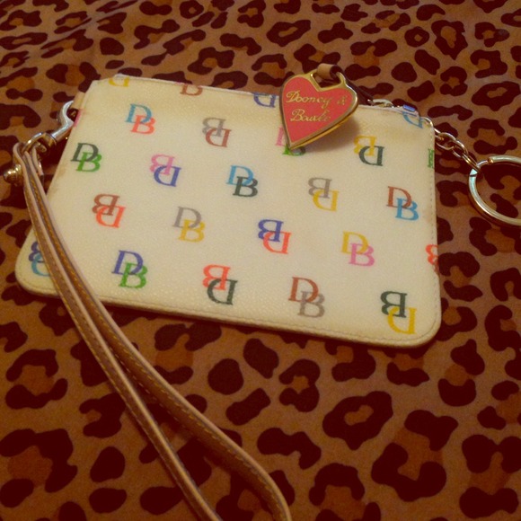 Dooney & Bourke ! Multi colored wristlet 💙💜💚