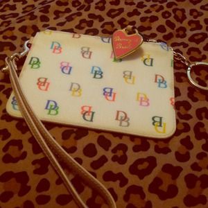 Dooney & Bourke ! Multi colored wristlet 💙💜💚
