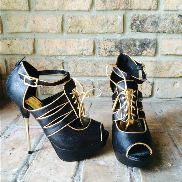Black and gold shoes