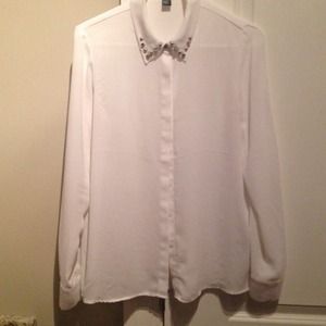 White button-up Glam collared blouse