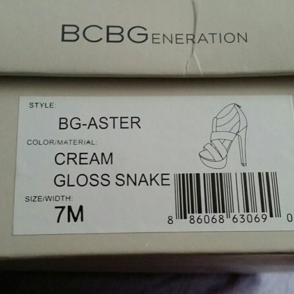 BCBGENERATION - Picture 2 of 3