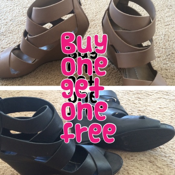 Dolce vita wedged sandals