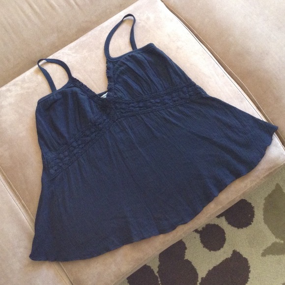 NWOT Hard Tail cotton and crochet trim tank!