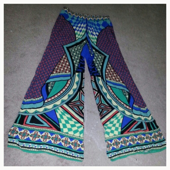 Summer Pants Holding For @jennyjen213