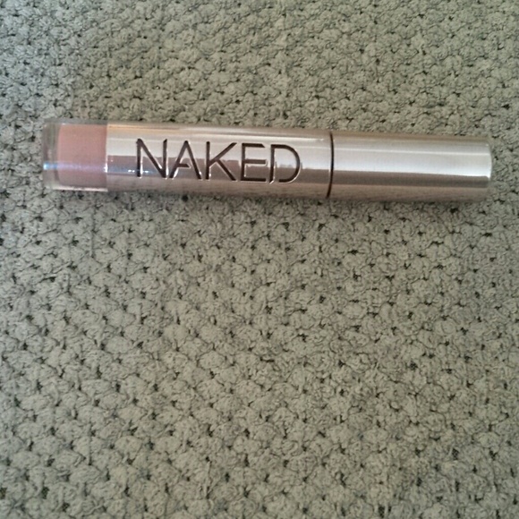 Urban decay naked lipgloss in nooner