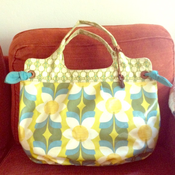 Large Fossil Over the Shoulder Bag in Retro Print