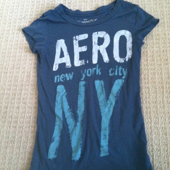 Aeropostale tee shirt
