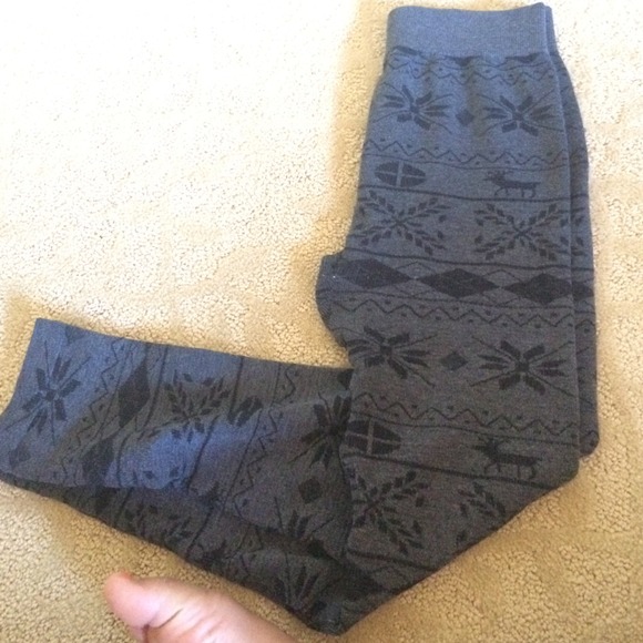 Leggings and sweater bundle