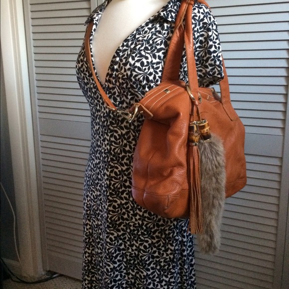 🎉PM EDITOR'S PICK 🎉Cuore & Pelle Amalia Bag - Picture 3 of 4