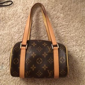 Louis Vuitton purse!!