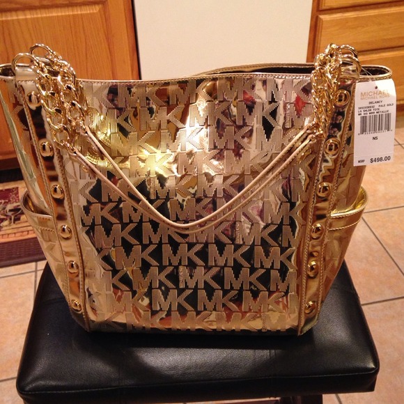 michael kors delancy tote