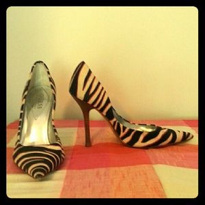 Guess by Marciano Heels